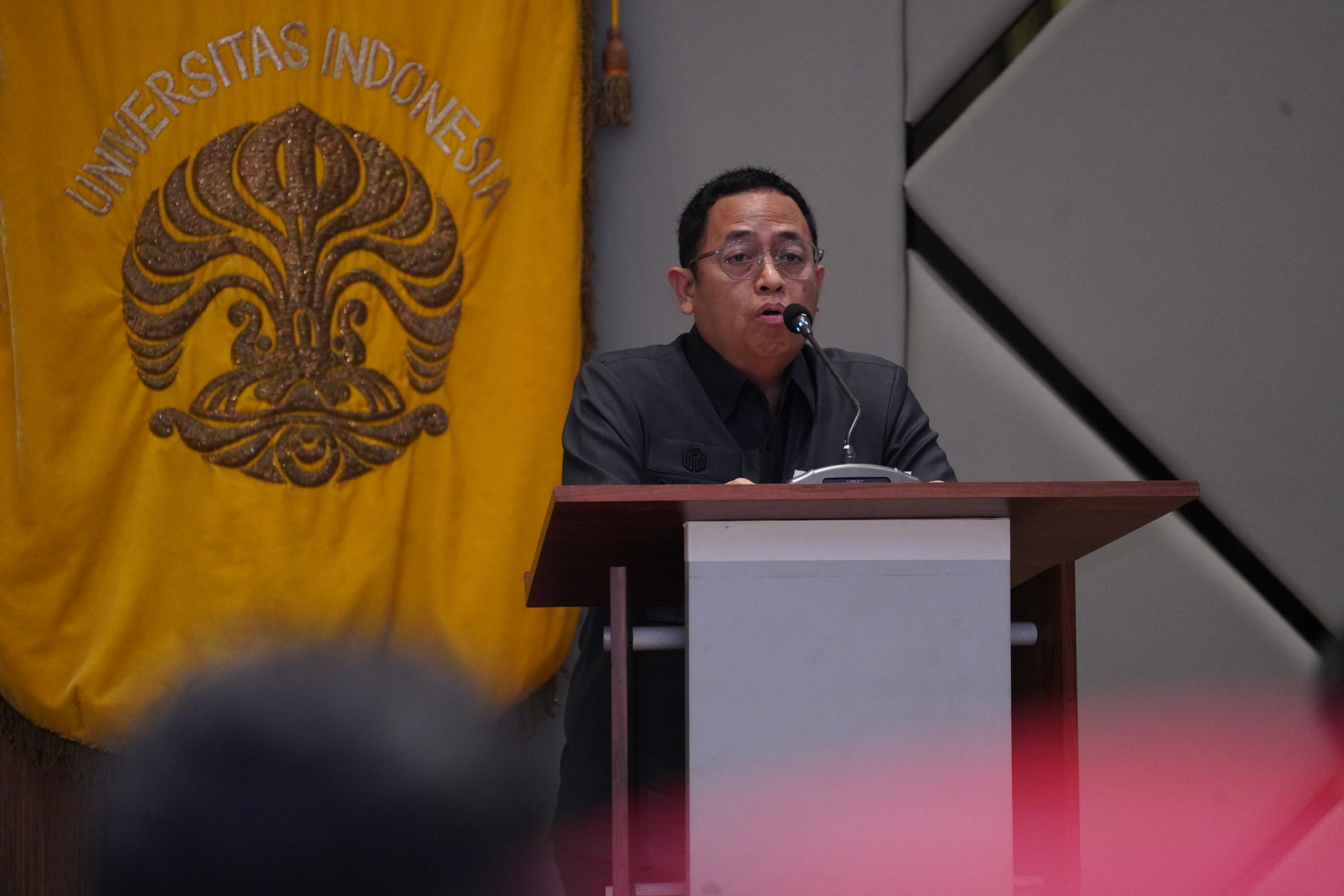 Senin, (17/11/2025).