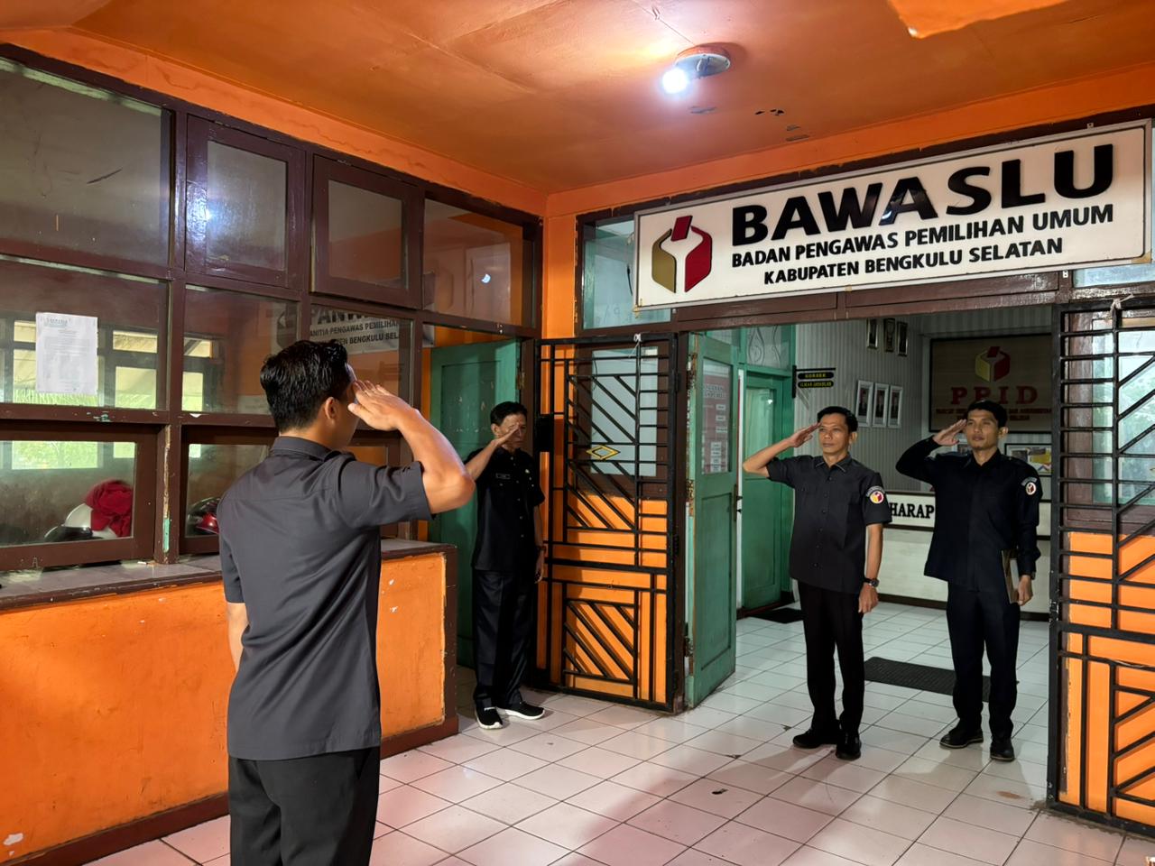 Senin (25/05/2026)